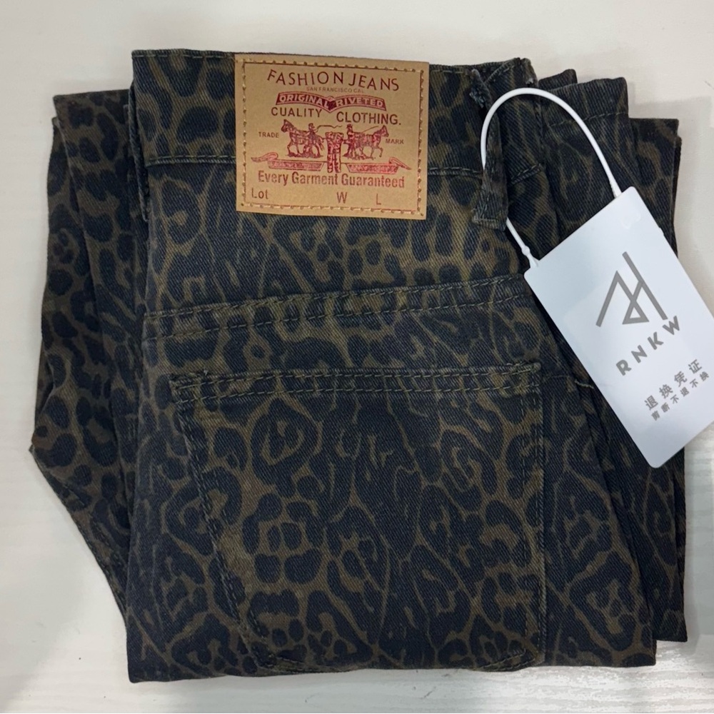 Women's Leopard Print Jeans - Black and Brown Barrel Jeans Streetware Jeans - Picture 7 of 12